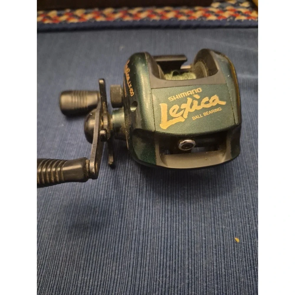 Shimano LEXICA LX 100 BAITCAST FISHING REEL